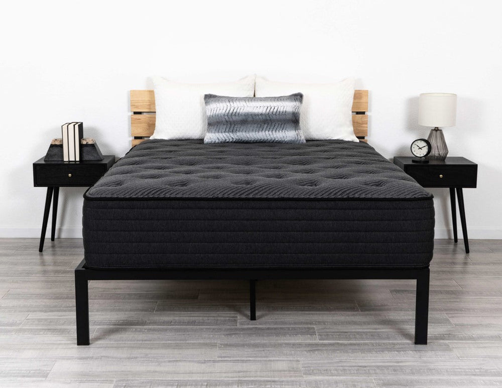 Room View Peak Luxury Plush Mattress